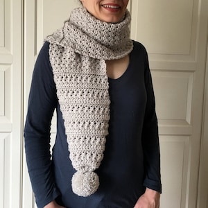 EASY Crochet Scarf Pattern for Women, Easy Crochet Scarf Pattern with Pom Poms, Easy Crochet Patterns, Crochet Accessories for Women, PDF