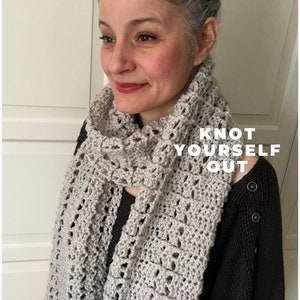 Womens Easy Crochet Scarf PATTERN with Fringe, Crochet Pattern Easy Womens Scarf, Crochet Patterns for Women, Crochet Accessories for Women