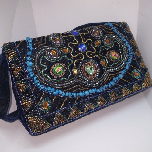 Vintage Sequin deals Flower Beaded Heavily jewelled Evening Bag Black Velvet 1980