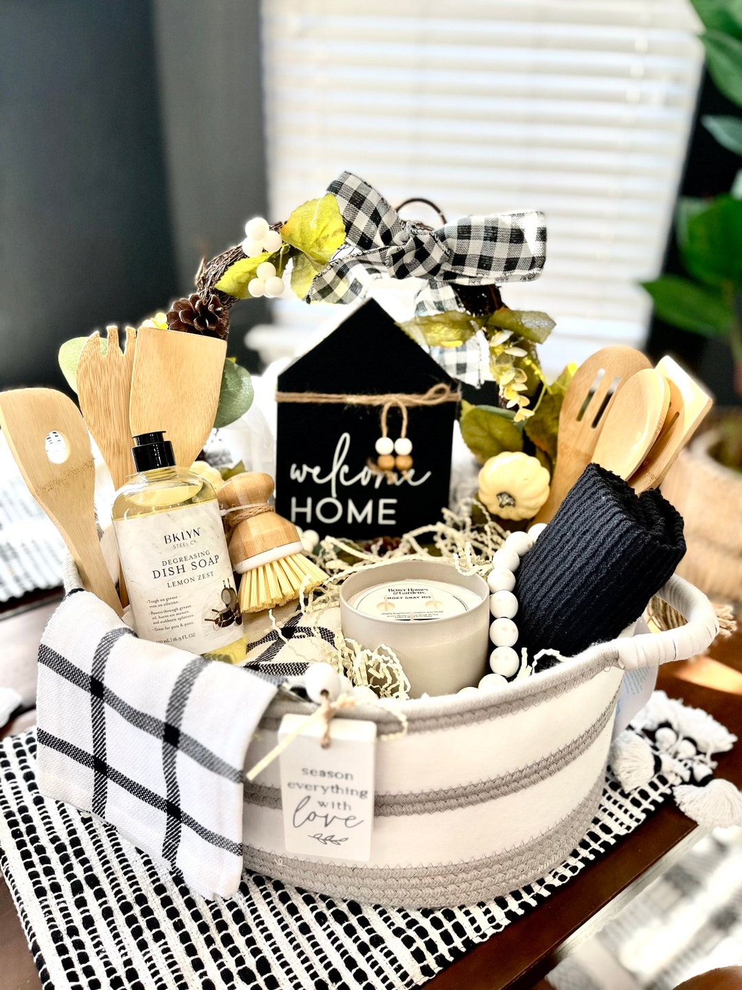 Buy Large Kitchen House Warming Closing Gift Basket Online in India