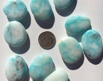 Bella gemma curativa ARAGONITE BLU burattata// Cuscino blu Aragonite// Pietre cadute// Cristalli curativi// Strumenti curativi/ Chakra della gola