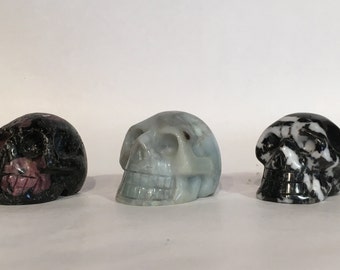 Assorted Healing Crystal Skulls// Healing Gemstones// Home Decor// Healing Tools// Carved Skulls// Crystal Skull// Healing Crystals