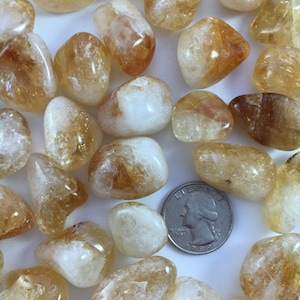 Beautiful Tumbled CITRINE Healing Gemstone// Tumbled Stones// Healing Crystals// Prosperity Stone// Abundance// Sacral + Solar Plexus Chakra