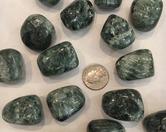 Beautiful Tumbled SERAPHINITE Healing Gemstone// EXCELLENT Quality Tumbled Seraphinite// Healing Crystals// Healing Tools// All Chakra