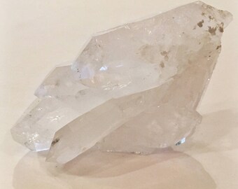 FADEN QUARTZ Point Cluster// Raw Faden Quartz Point// CRYSTAL Cluster// Healing Gemstone// Home Decor// Healing Tools// Statement Piece