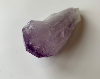 Beautiful Raw AMETHYST Healing Gemstone// AMETHYST POINT// Raw Stone// Healing Crystals// February Birthstone// Crown Chakra Stones