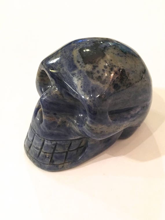 SODALITE Skull// Sodalite// Carved Skull// Healing Gemstones// Home Decor// Healing Tools// Crystal Skull// Sodalite/ Third Eye Chakra Stone