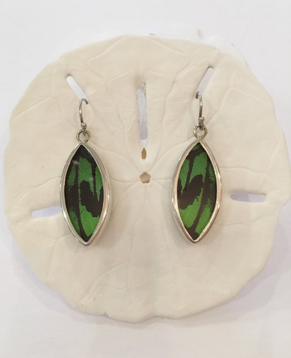 Besos jewelry shop by amber