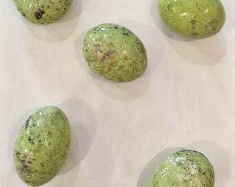 GREEN OPAL// Tumbled Stones// Healing Gemstones// Healing Tools// Healing Crystals// Healing Tools// Heart Chakra Stone// October Birthstone