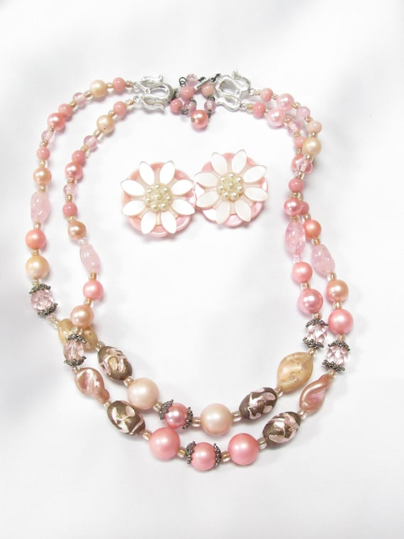 Vintage Ladies 16" Pink Beads Stone Necklace & Ea… - image 1