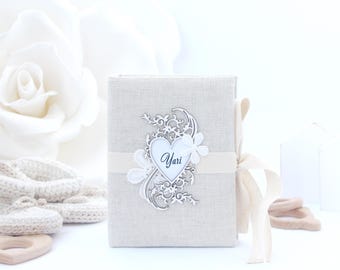 Personalized Linen Baby Photo Album 4x6. Custom Keepsake Gift