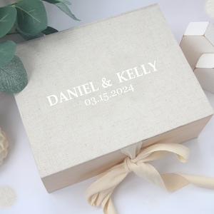 Personalized Wedding Linen Photo Box | Custom Wedding Memory Box | Family Memory Box | Expecting Gift for Coople | Boxbridesmaid box
