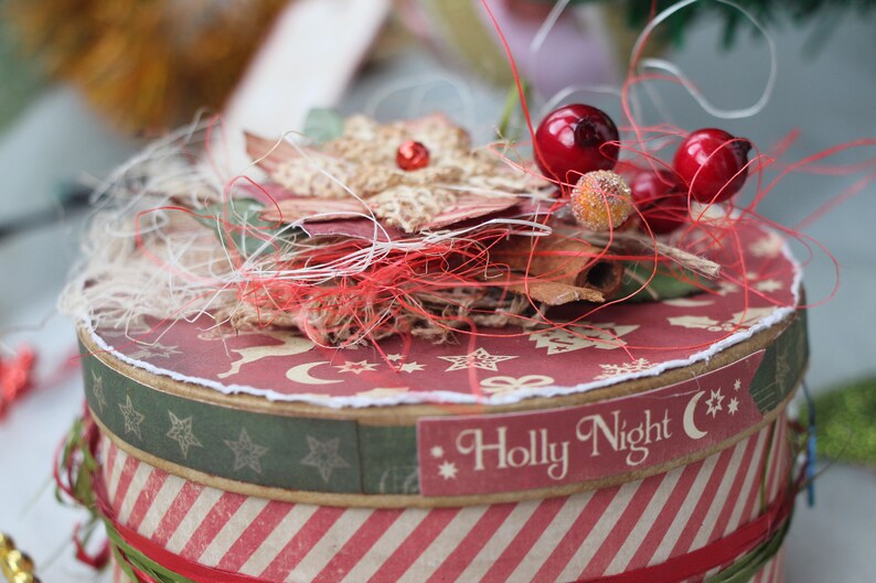 Box red and green Gift Box Christmas gift Box surprise Christmas Christmas gift Box Vintage Handmade box