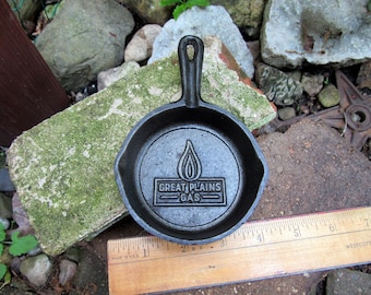 Vintage Great Plains Gas Advertising Minature Cast Iron Skillet