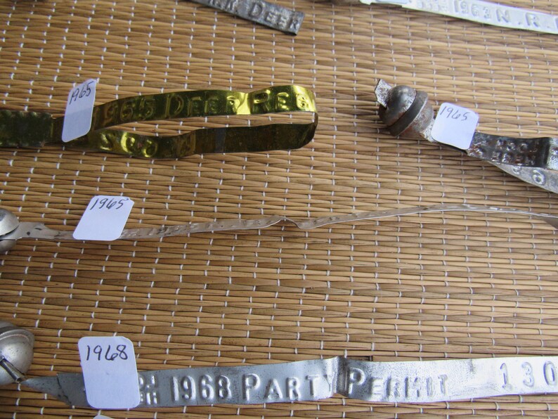 Vintage Deer Tags, Deer Hunting, Horn Leg Tag, Wisconsin Tags, Painted