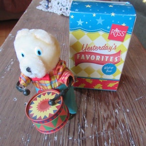 RUSS Yesterday&#39;s Favorites, Wind-up Bear, Bear Playing Drums, Original Box, Working, 1990&#39;s
