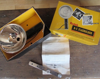 Vintage Kodak B-C FLASHOLDER in Original Box No.730 Not Tested