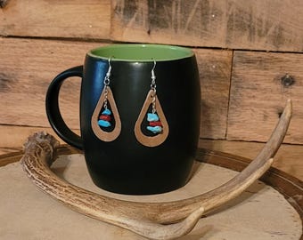 Teardrop dangle earrings
