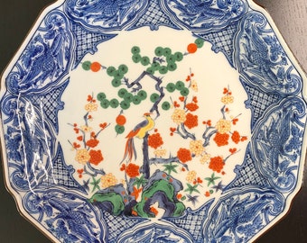 beautiful nine-cornered plate in Kakiemon style * Asian stamped