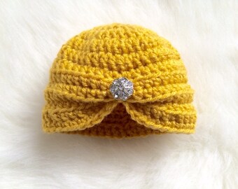 Turban hat baby girl yellow crochet jewel button