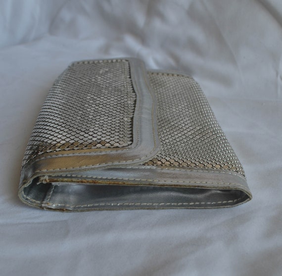 Whiting and Davis Metal Mesh Silver Fold Over Clu… - image 4