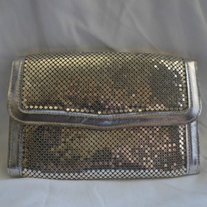 Whiting and Davis Metal Mesh Silver Fold Over Clutch Purse Evening Bag Snap Closure Small