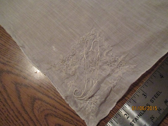 Initial white linen handkerchief - image 1