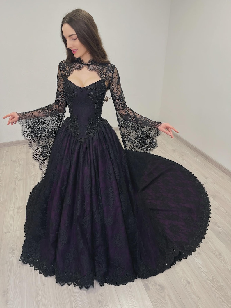 Goth Basque Black and Purple Gothic Basque Waist Corset Tulle Wedding Dress With ...