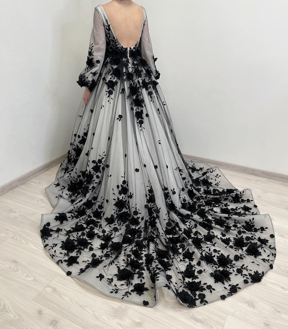 black and white floral lace dress Unique Vintage Plus Size Black & White Star Print Flare Dress 2X/18