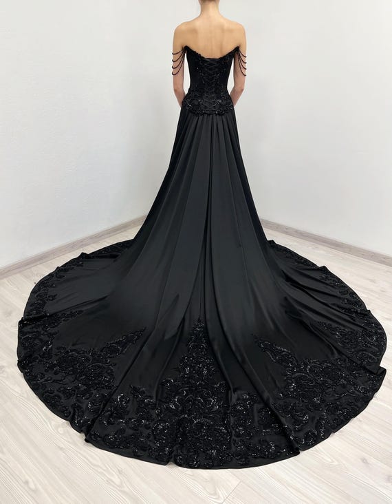 pierre long sleeve lace maxi dress navy Miss Circle Women Giada Navy Lace Deep V Long Sleeve Maxi Dress main image 0
