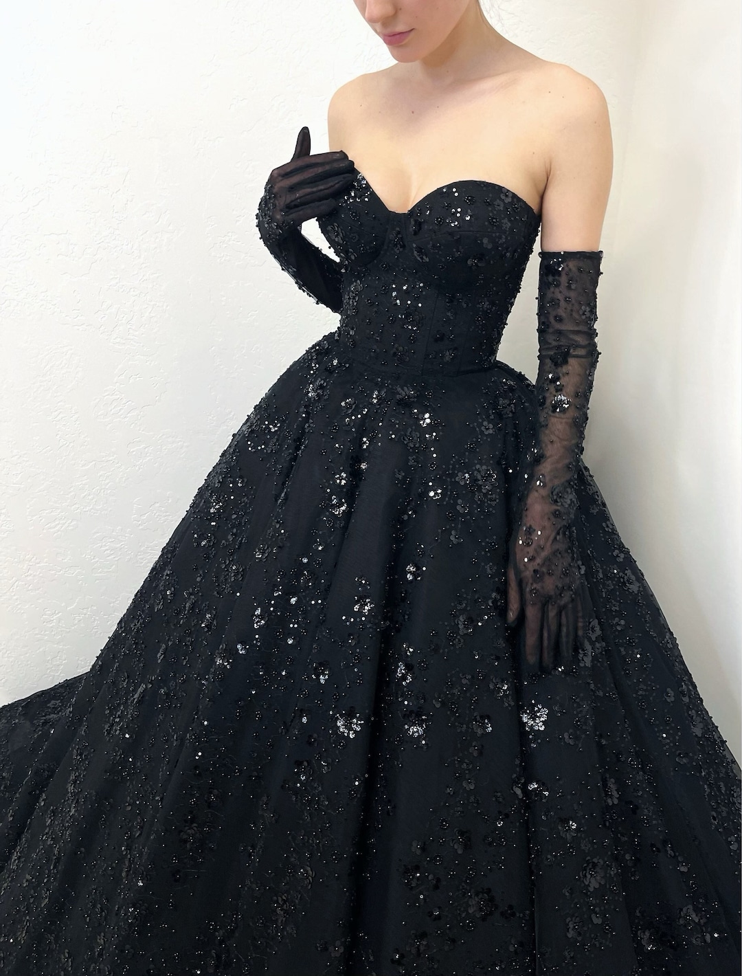 chinese dress ladies BLACK GLITTERY CORSET LACE BACK SLIT GOWN – SHOP DDMINE main image 1