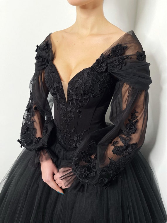 Vintage Floral Black Lace Vintage Floral Black Lace
