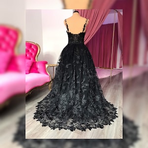 Gothic Black corset lace wedding dress with detachable skirt