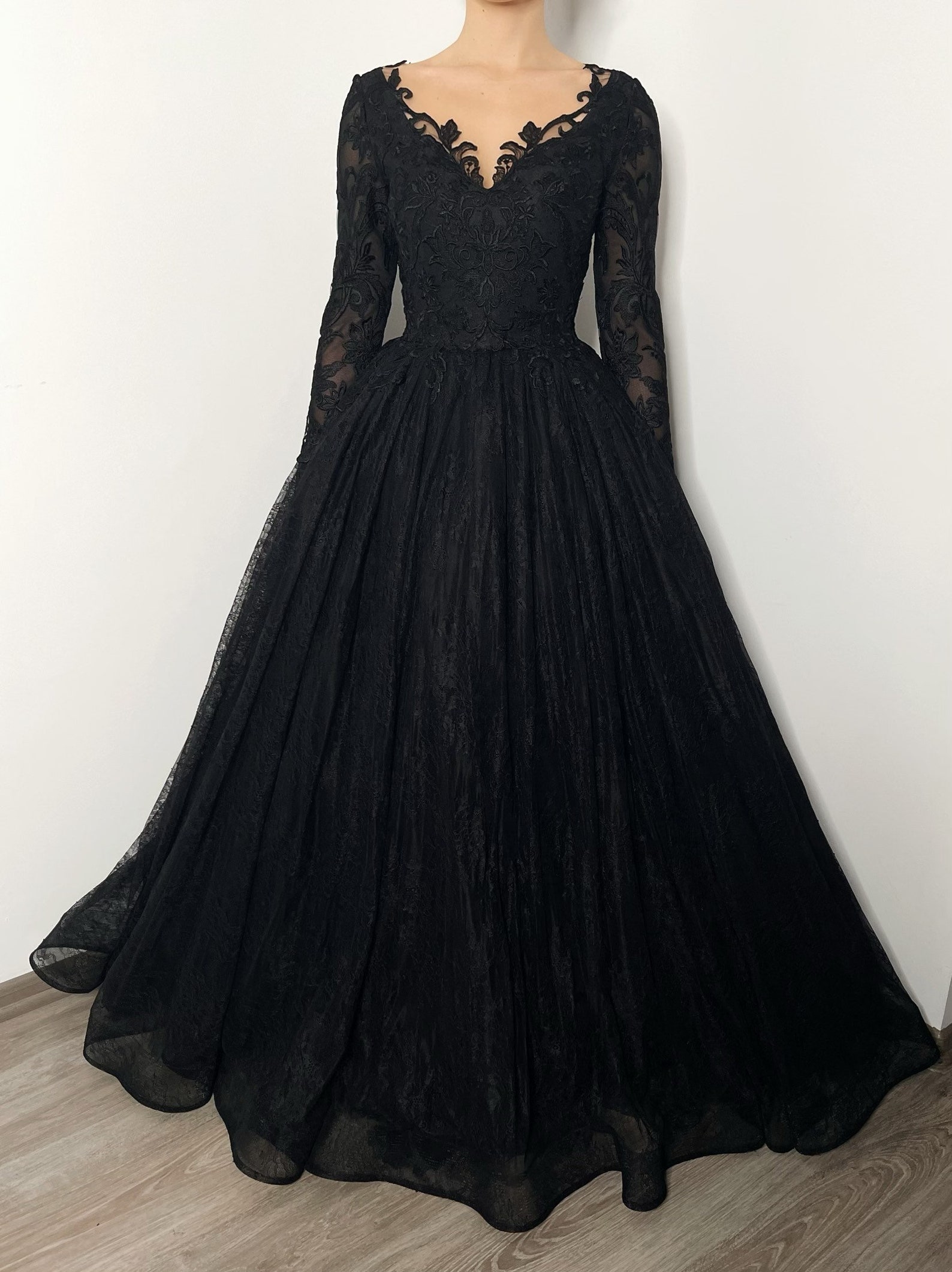 Black Gothic Romantic Wedding Lace Dress With Buttons - Etsy