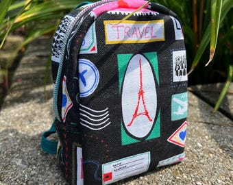 Mini Backpack Travel Backpack Cosmetic Bag First Aid Kit Bag Zippered Bag Wristlet Bag Small Travel Bag Makeup Pouch Festival Bag