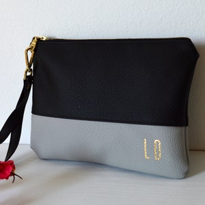 Gift for Mom, Black and Light Grey Clutch Wristlet with a Custom Message for Best Friend, Bridesmaids Gift, Gift for Sister
