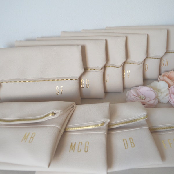 Set of 10 Personalized Clutches in Cream / Bridesmaid Gift / Foldover Clutch Purses / Wedding Gift