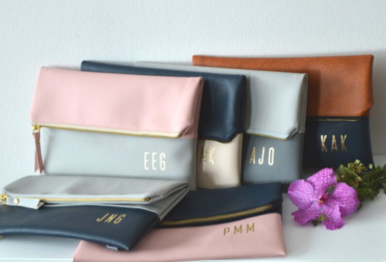 Set of 6 Personalized Foldover Clutches / Bridesmaids Gift / Monogrammed Bridal Clutch Purses image 2