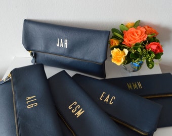 Set of 5 Monogrammed Clutches / Bridesmaids Gift / Personalized Clutch Bags / Wedding Accessories