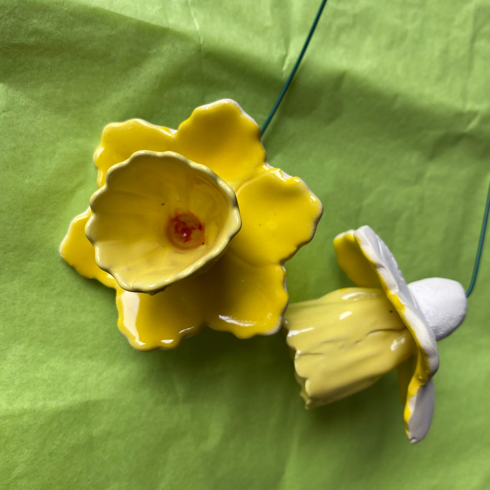 3 Yellow Ceramic Daffodil Flowers Etsy