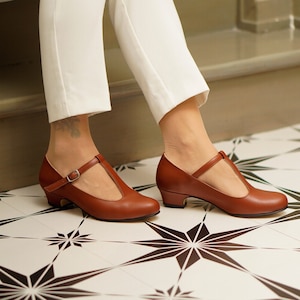 Buty inspirowane stylem vintage, buty ze skóry naturalnej, buty damskie retro, brązowe buty damskie, buty do swingu, buty do lindy hopu, buty do tańca swingowego