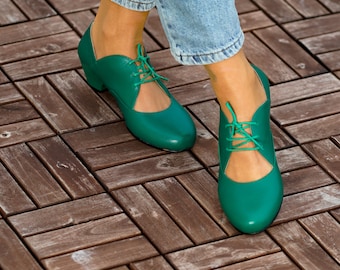 Vintage geïnspireerde groene schoenen, echte leren schoenen, damesschoenen, damesgroene schoenen, trouwschoenen, jaren '50, '60 schoenen, swingdansschoenen,