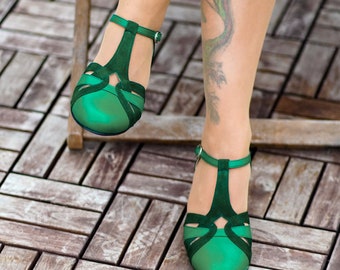 Vintage Inspired, Genuine Leather, Retro Women Shoes, Green Shoes, Mod 60s Shoes, Swing Dancing Shoes