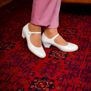 Inspirowane stylem vintage, skóra naturalna, buty damskie retro, białe buty ślubne, buty mod z lat 60., buty do tańca swingowego, buty na niskim obcasie