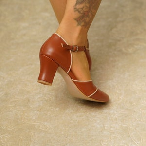 Chaussures brunes végétaliennes, inspiration vintage, chaussures à talons pour femmes rétro, chaussures de danse swing, chaussures de danse des années 50 60 70 70 image 4