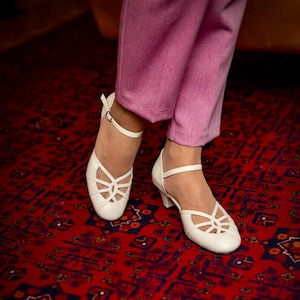 Vintage Inspired, Genuine Leather, Handmade Retro Women Shoes, White Shoes, Swing Dancing Shoes, Swing Shoes, 50s Shoes, 70s Shoes