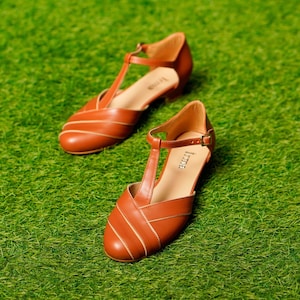 Vegan Brown Shoes, Vintage Inspired, Retro Women Heeled Shoes, Swing Dance Shoes, Buty do tańca z lat 50., 60. i 70.