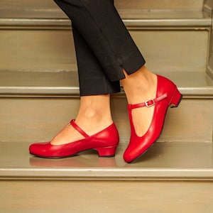 Vintage inspirierte, Echtleder, Handgemachte Retro Frauen Schuhe, Rote Schuhe, Swing Tanzschuhe, Swing Schuhe, 50er Jahre Schuhe, 70er Jahre Schuhe