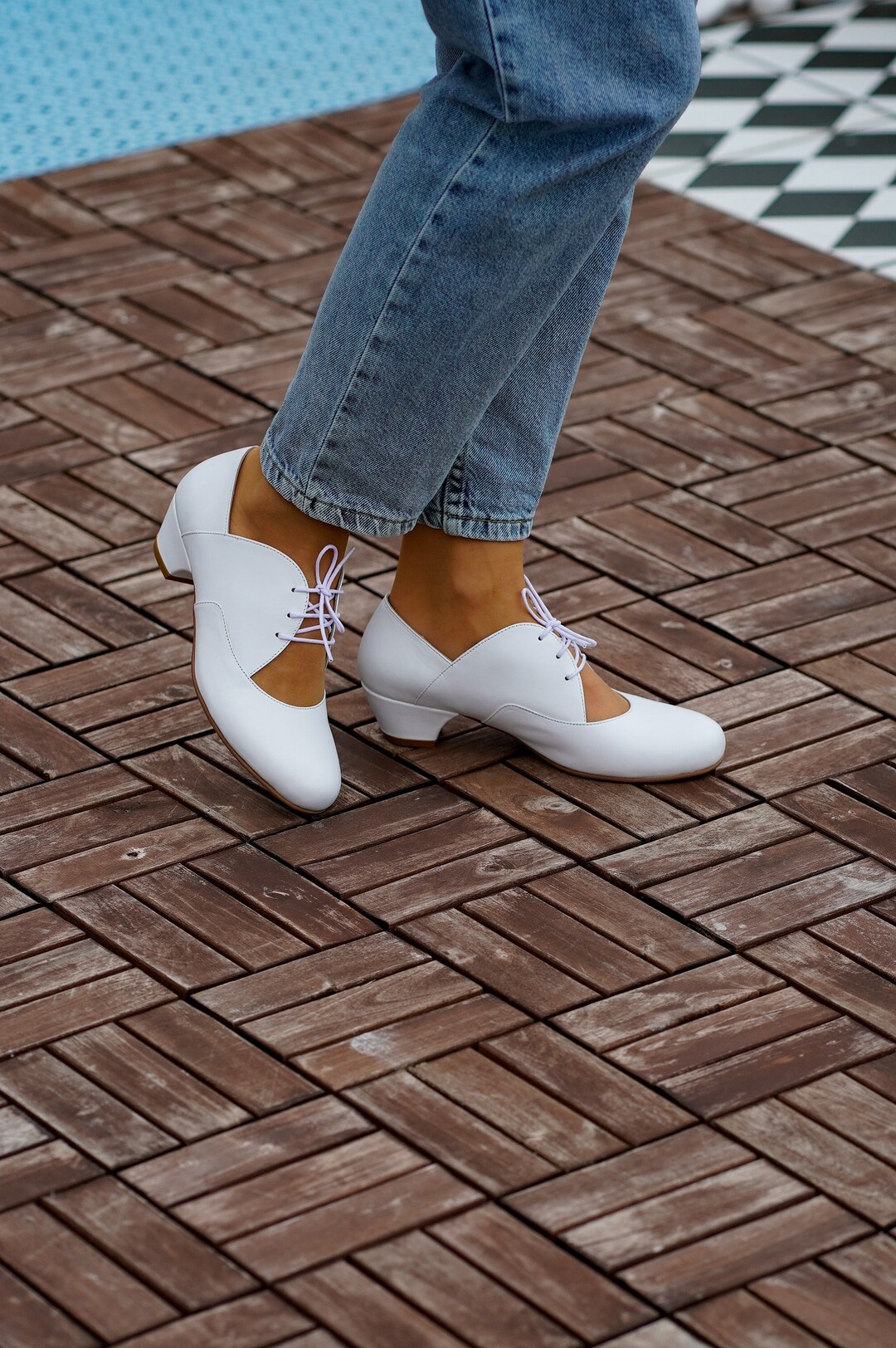 Women Vintage Genuine Leather Weave Flat Shoes main image 0