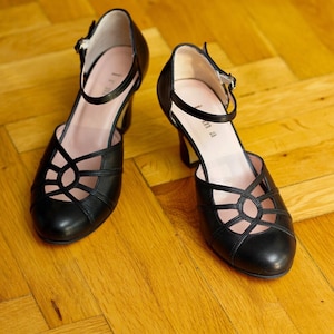Vintage Inspired, Genuine Leather, Handmade Retro Women Shoes, Black Shoes, Swing Dancing Shoes, Swing Shoes, 50s Shoes, 70s Shoes